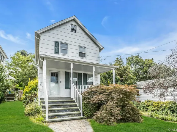 46 Irving Place, Oyster Bay, NY 11771