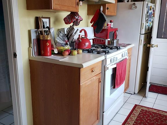 5th image of 3421 Oregon St