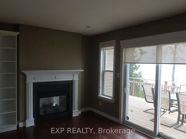 2674 Lakeshore Dr — Photo 4