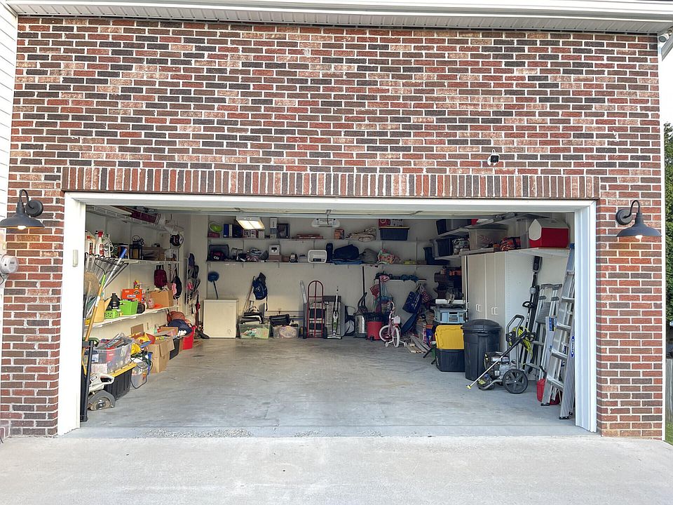 348 Leslie Ct, Bristol, TN 37620 Zillow