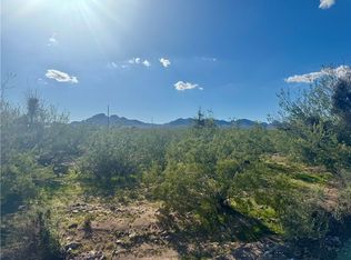 981 S Elfrida Rd, Golden Valley, AZ 86413