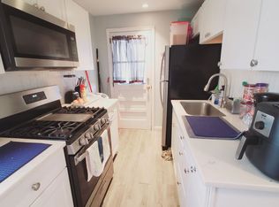 71 Standish Rd APT 1, Stamford, CT 06902