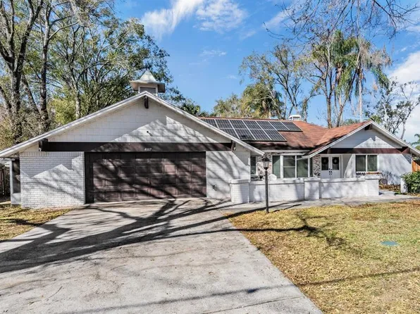 4007 Hudson Ln, Tampa, FL 33618