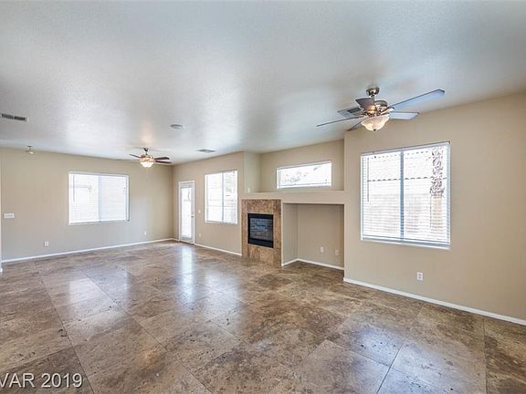 2nd image of 10922 Avenzano St