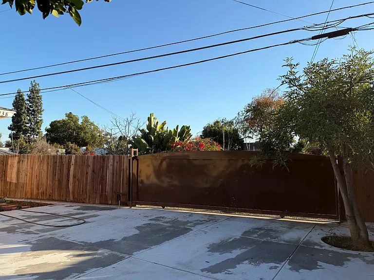 436 Roosevelt Ave — Photo 18
