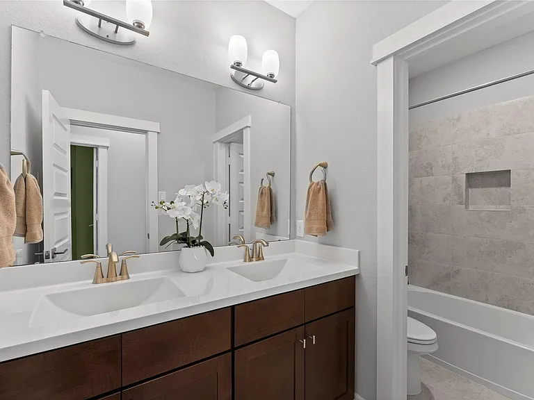 817 Kamano Ave — Photo 22