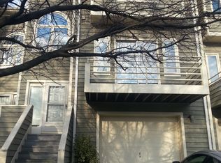 1934 Lakeport Way, Reston, VA 20191