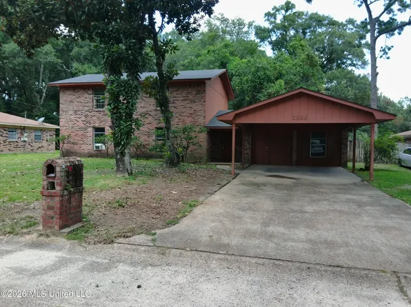 3866 River Pine Dr, Moss Point, MS 39563