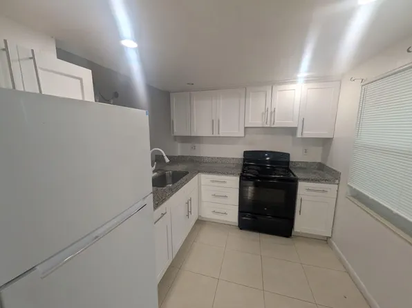 3101 NW 47th Ter APT 326, Fort Lauderdale, FL 33319