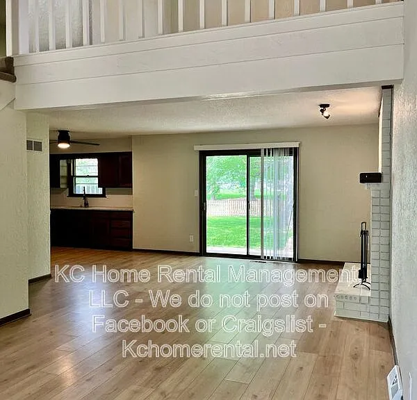 3868 SW Harbor Dr — Photo 11