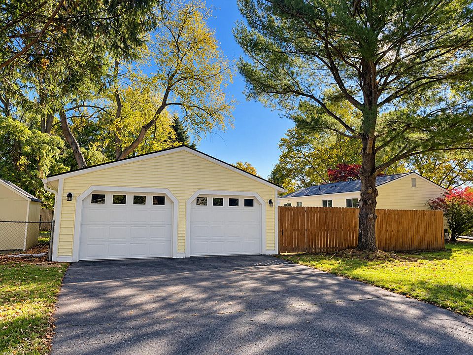 748 Glenwyth Rd, photo 3