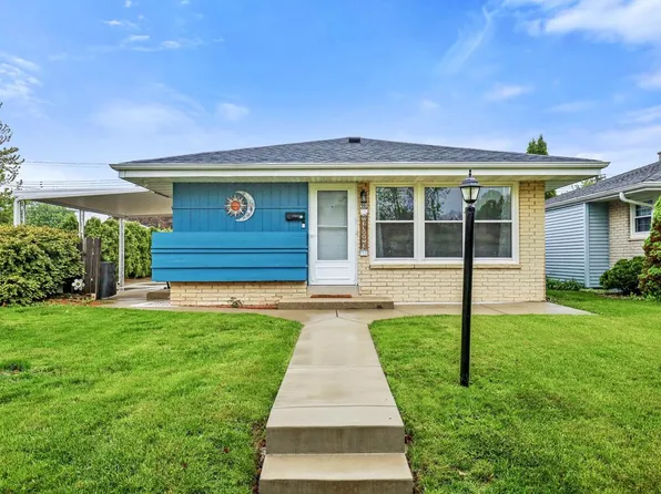 7902 West Howard AVENUE, Milwaukee, WI 53220