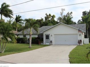 8460 Buena Vista Rd, Fort Myers, FL 33967