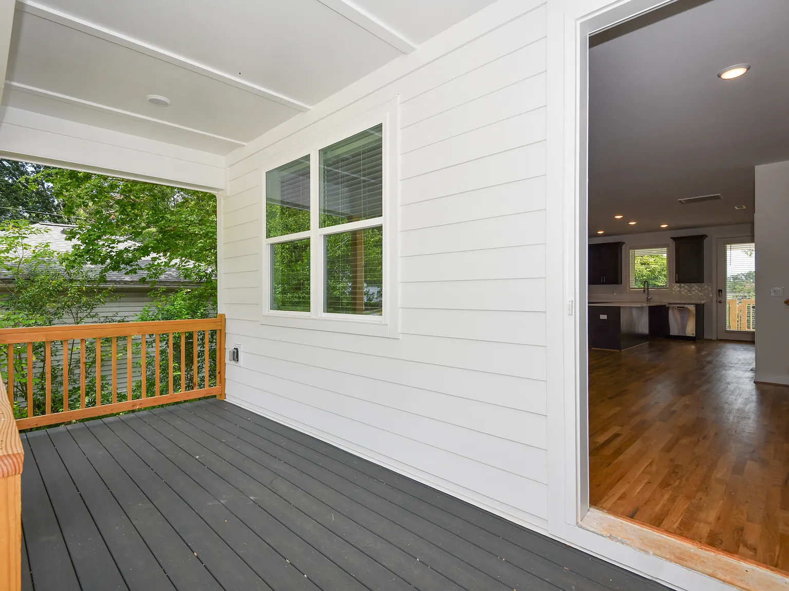 507 S Chapman St — Photo 3
