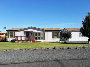 403 Roosevelt Ln SW, Mattawa, WA 99349