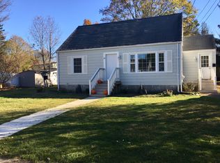 10 Maple Ave, Millis, MA 02054