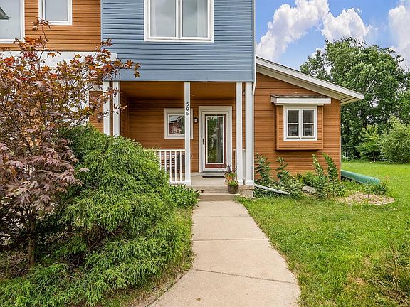 2nd image of 500 Little Lake Dr #6