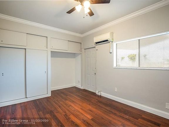 5th image of 715 NW 30th Ct APT 10