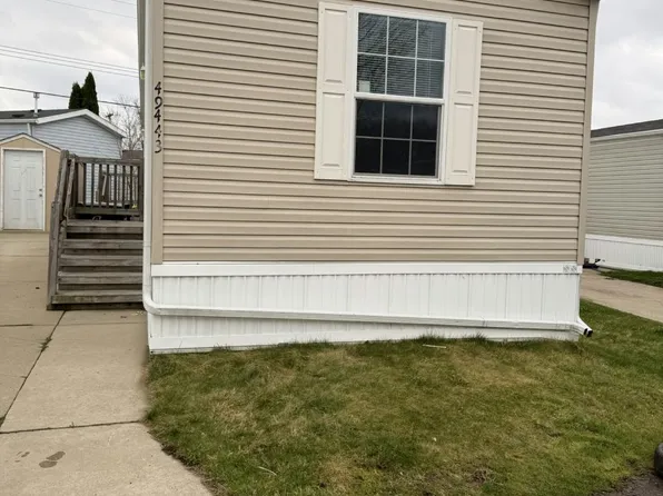 49443 Maple Dr #75, Plymouth, MI 48170