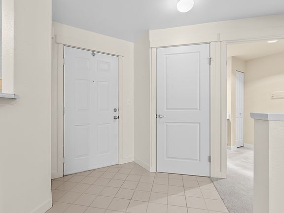 4th image of 7711 NE 175th St Unit B206