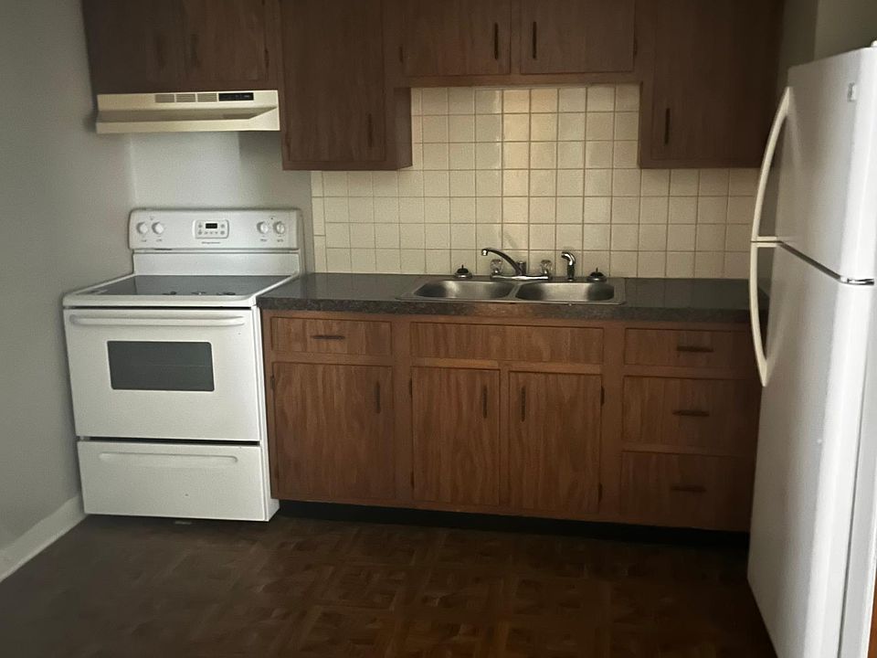 4722 Castlebar St NW APT 10, Canton, OH 44708 Zillow