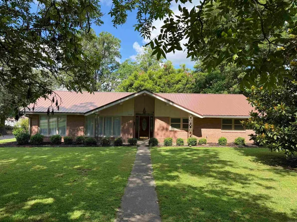 728 N 5th Ave, Piggott, AR 72454