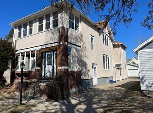 842 W Broadway St, Winona, MN 55987