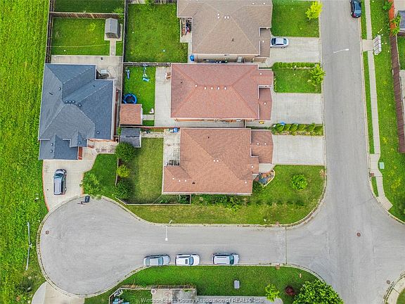 4th image of 1920 Manitoba St