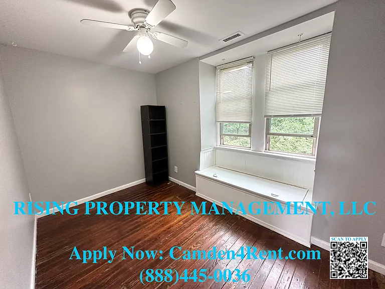 422 Chambers Ave — Photo 4
