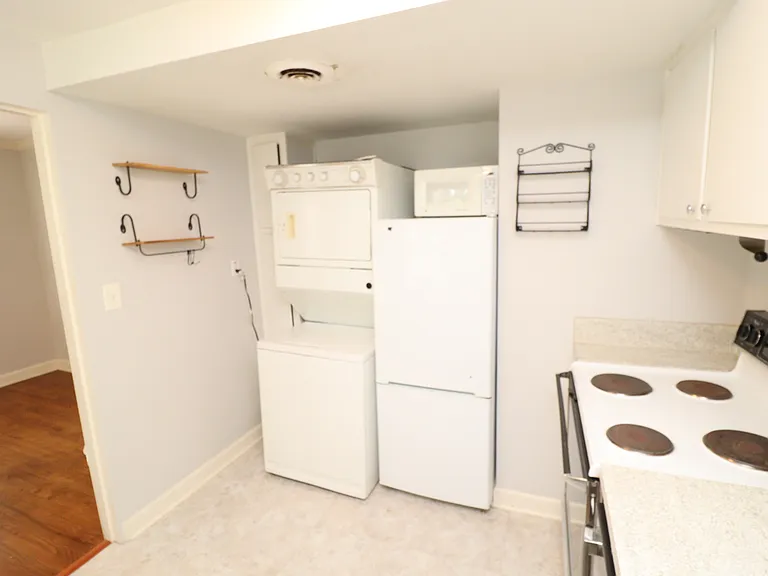 1000 Nichols Dr — Photo 11