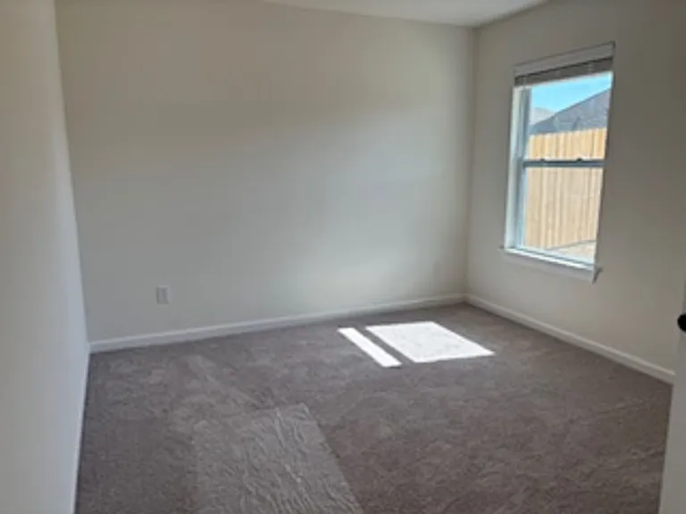 18212 Austin Ct — Photo 11