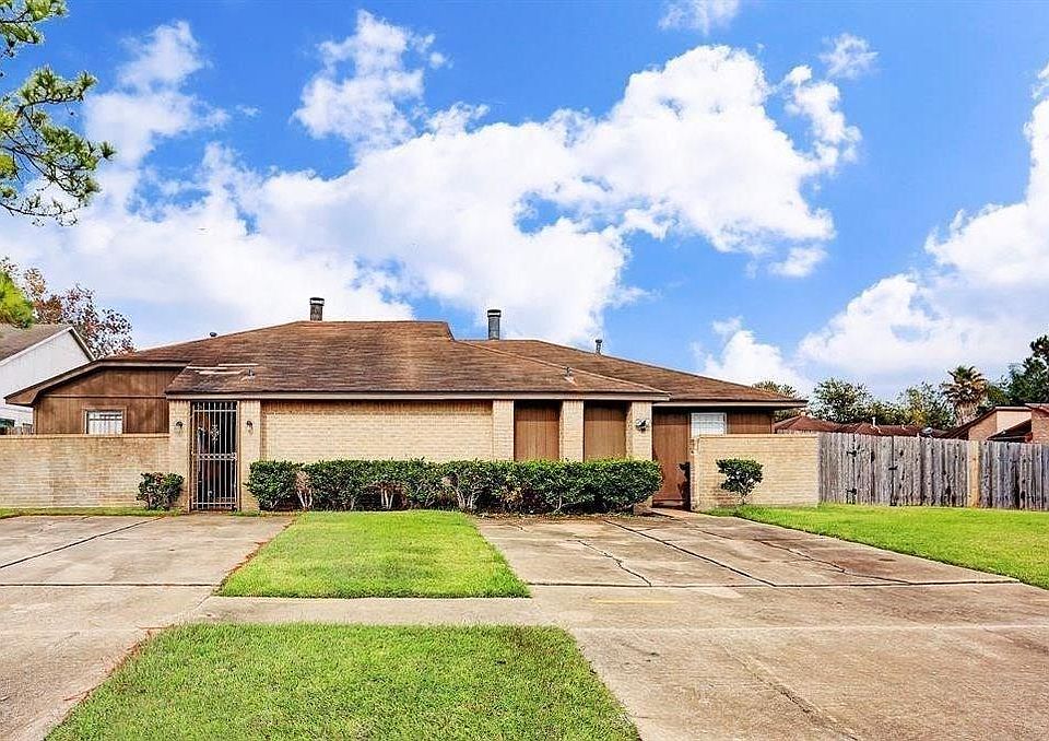 1st image of 5436 Parkridge Dr