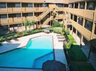 1660 W T C Jester Blvd APT 246, Houston, TX 77008