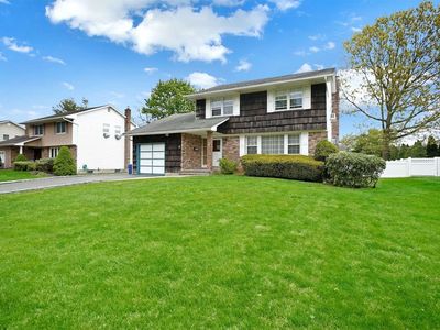 47 Carnegie Dr, Smithtown, NY, 11787
