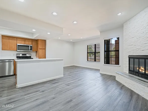 6651 N Campbell Ave APT 207, Tucson, AZ 85718