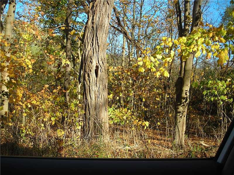 2nd image of 623 Route 980