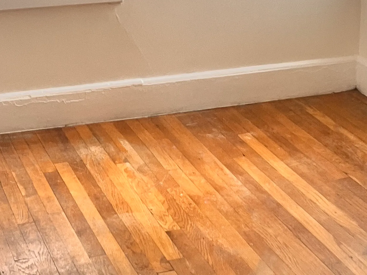 2 bed, 1200 sqft, $2,000 — Photo 4