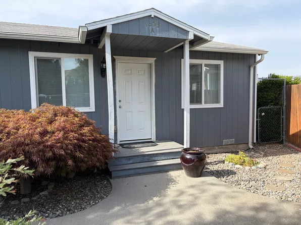 1653 Cross St #A, Wenatchee, WA 98801