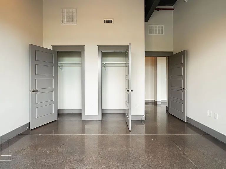 Wonder Bread Lofts — Photo 76