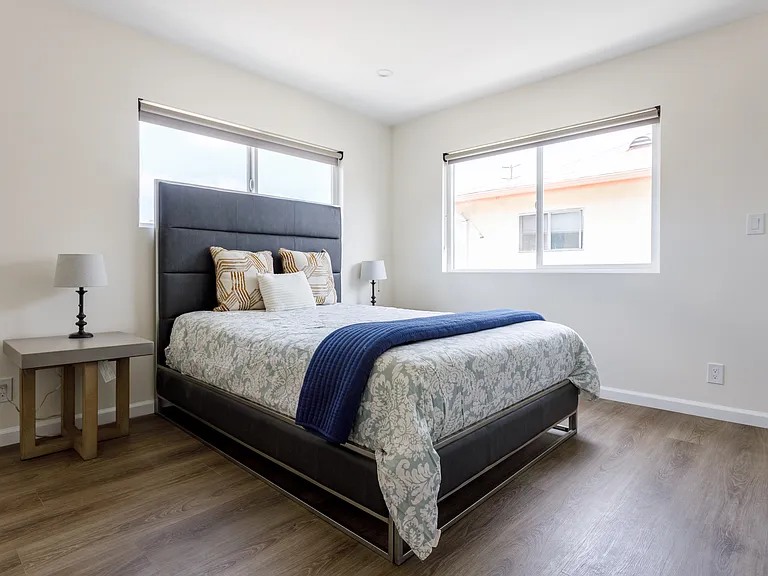 12422 Pacific Ave #3 — Photo 11