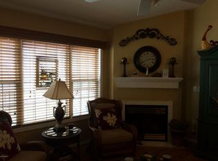 305 Lighthouse Way S, Manistee, MI 49660