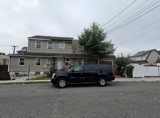 125-12 Nepton St, Springfield Gardens, NY 11413
