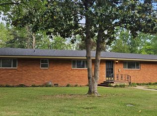 12 Marshall Dr, Searcy, AR 72143