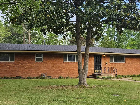 12 Marshall Dr, Searcy, AR 72143