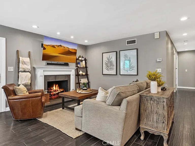 5251 Anthony Ave — Photo 8