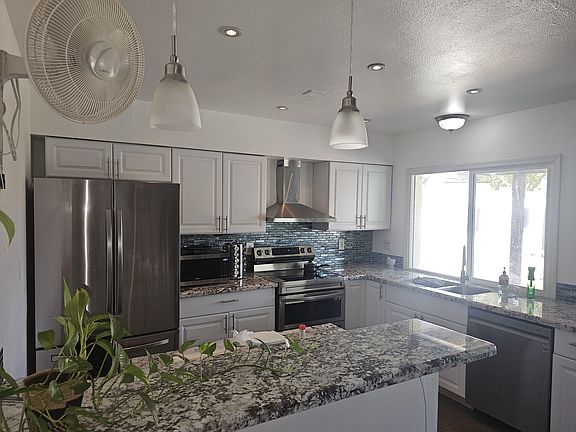 4th image of 3719 W Gelding Dr #876