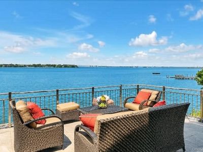 90 GREEN LEAF Hill, Great Neck, NY, 11023