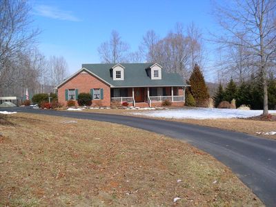 100 Kenny Ln, Martinsville, VA, 24112