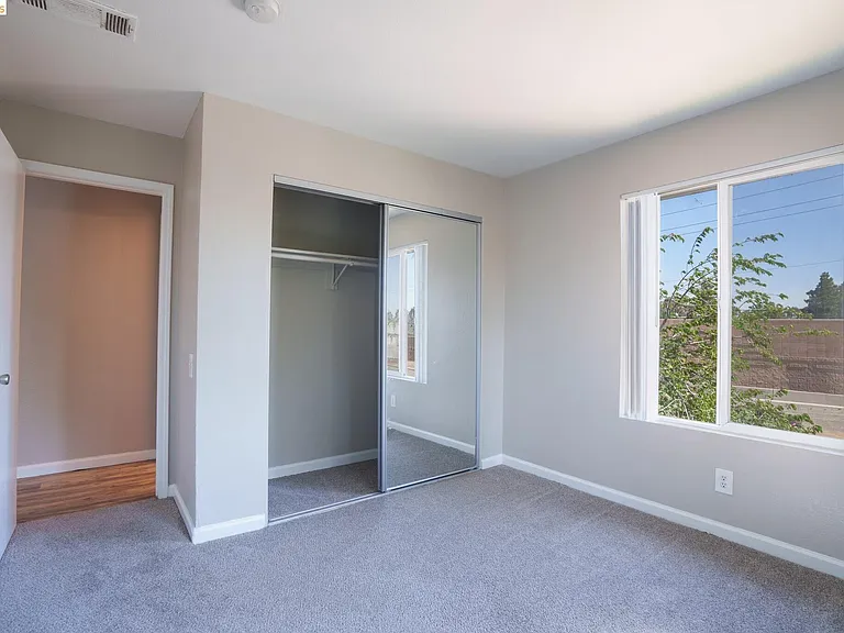 2005 San Jose Dr #211 — Photo 13