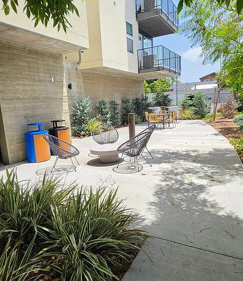 NV Lofts — Photo 13